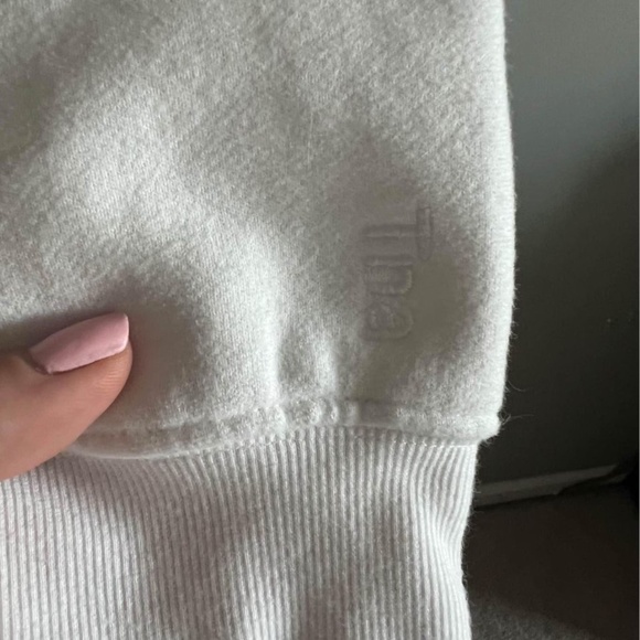 TNA cozy AF fleece - Picture 3 of 3